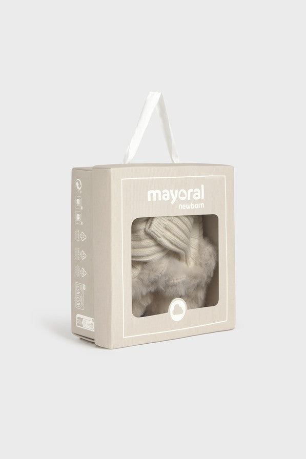 Пінетки 'First Hug' для новонароджених Mayoral