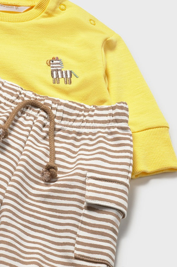 Комплект 'Go To Play' з двох футболок та двох пар штанів Mayoral