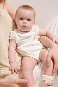 Комплект 'Soft Cookie' з блузи та шортів Mayoral