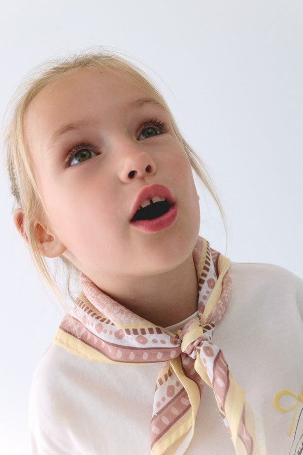 Футболка 'Rebel Vanilla' з хустинкою Mayoral