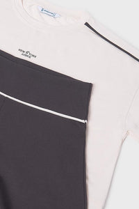 Комплект 'Vanilla Cream' з футболки та шортів Mayoral