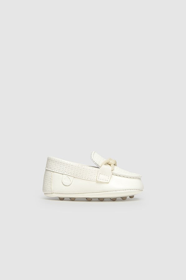 Мокасини 'Porto Fino' для новонароджених Mayoral