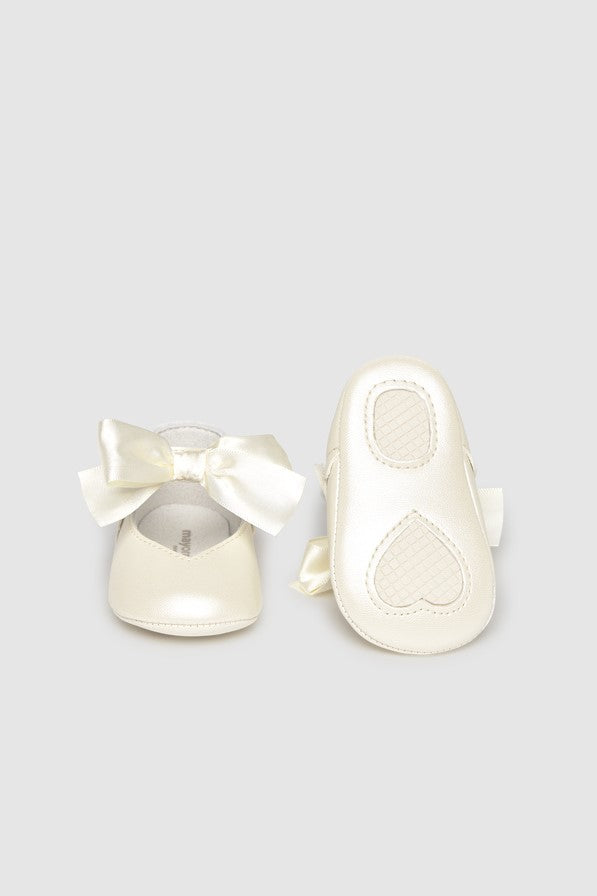 Пінетки 'Romantic' з бантиком Mayoral