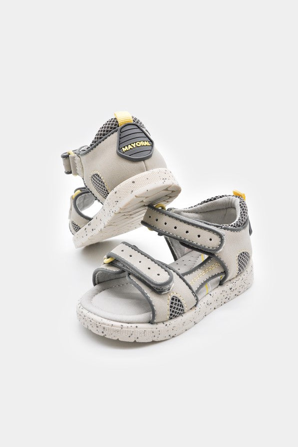 Босоніжки 'Maldivas' на липучках Mayoral