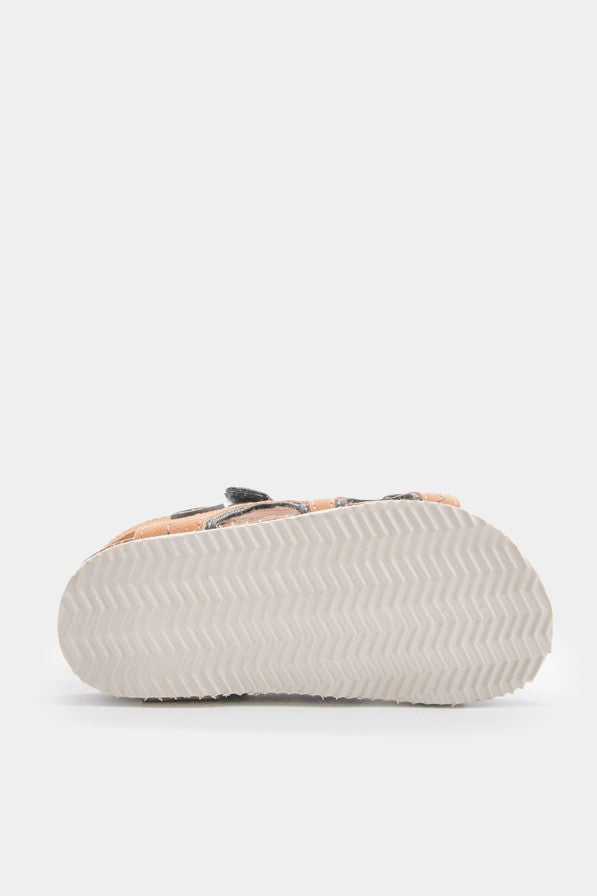 Босоніжки 'Sundown Peach' на липучках Mayoral