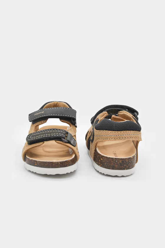 Босоніжки 'Kenia' на липучках Mayoral